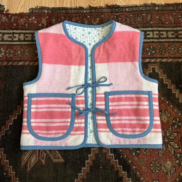 Hey Johanna Zero Waste Reversible Vest - Picture 2 of 7
